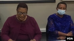 Thokozani Khupe (left) addressing a press conference in Harare on Wednesdy, 02/02/22. (Photo: Mlondolozi Ndlovu)