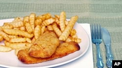 A government-funded study suggests eating fried fish might lead to an increased risk of stroke for people in the southeastern United States.