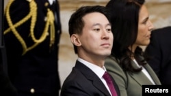 Shou Zi Chew, CEO TikTok, menghadiri pelantikan Donald Trump sebagai Presiden AS ke-47 di Rotunda Gedung Capitol, di Washington DC, Senin 20 Januari 2025