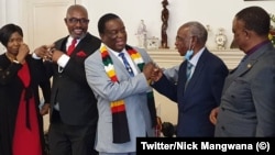 Oppah Muchinguri Kashiri, Obert Gutu, President Emmerson Mnangagwa, James Makore and Vice President Constantino Chiwenga at State House on Wednesday. (Photo: Twitter/NickMangwana)