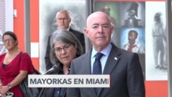 Mayorkas promueve en Miami el programa de parole humanitario