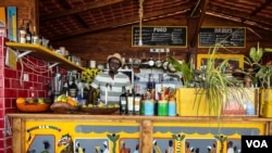 Bashir Niang co-owns Casa Teranga, Senegal's first fully vegan restaurant, located in Dakar's Pointe des Almadies neighborhood. (Annika Hammerschlag/VOA)