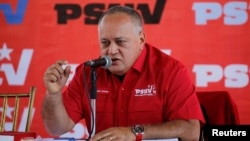 El asambleísta nacional y vicepresidente del Partido Socialista Unido de Venezuela (PSUV), Diosdado Cabello, se dirige a los medios de comunicación durante una conferencia de prensa del gobernante Partido Socialista en Caracas, Venezuela, el 14 de febrero de 2022.