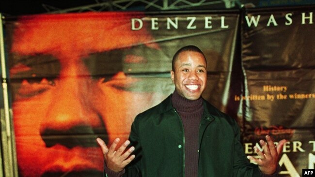 FILE - Actor Craig Kirkwood arrives at the premier of the film 'Remember the Titans', 23 Sept. 2000, at the Rose Bowl in Pasadena, California.