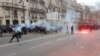프랑스 전역서 연금 개혁 반대 총파업 계속...휴교, 열차 운행 중단