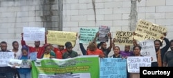 Mahasiswa dan pelajar Nduga menggelar aksi menuntut hukuman maksimal bagi pelaku mutilasi warga Nduga. (Foto: IMPNI)