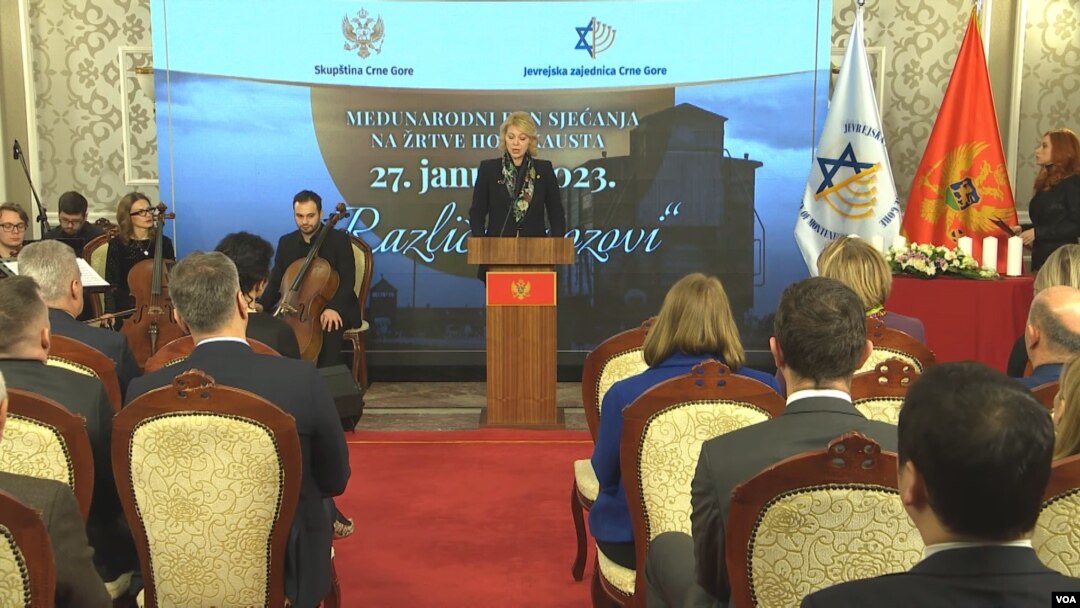 Predsjednica Skupštine Danijela Đurović na obilježavanju Medjunarodnog dana sjećanja na žrtve Holokaust (Foto: VOA)