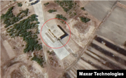 마군포 엔진시험장의 고체 엔진 시험대. 사진=Maxar Technologies (via Google Earth)