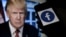 Layar ponsel menampilkan logo Facebook dengan latar belakang potret resmi mantan Presiden AS Donald Trump di Arlington, Virginia, 4 Mei 2021. (Foto: AFP)
