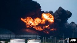 EN FOTOS: cuatro días de incendio en los tanques de crudo en Matanzas, Cuba