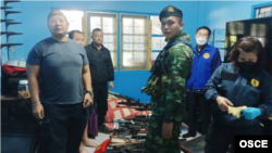 Thai police seized guns in Maesod, Thailand