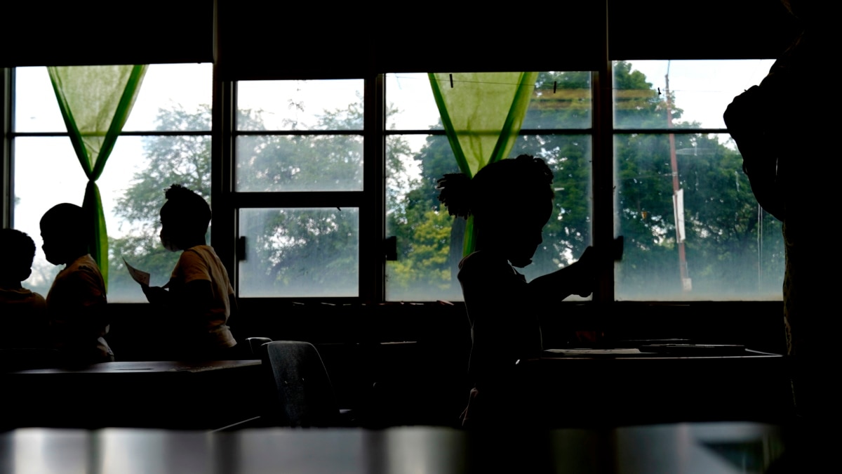 Big US School Systems Are Losing Students - Vimarsana News