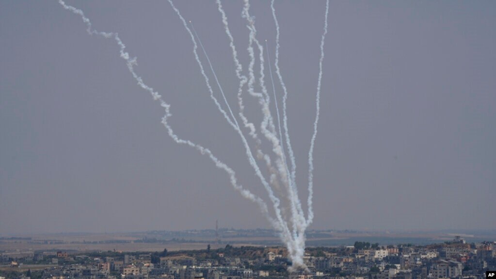 Rocket phóng đi từ Dải Gaza hôm 6/8 /2022. [Ảnh minh họa]
