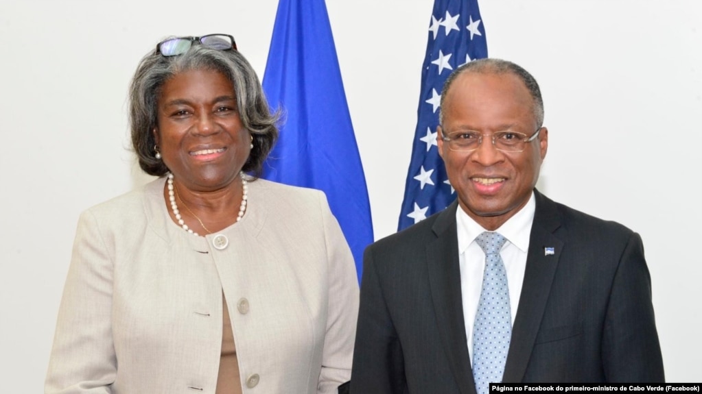 Embaixadora americana junto da ONU, Linda Thomas-Greenfield, e primeiro-ministro de Cabo Verde, Ulisses Correia e Silva,Praia, 7 Agosto 2022