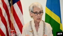 US Deputy Secretary of State Wendy Sherman speaks during a press conference at Honiara in the Solomon Islands on August 7, 2022. (Photo by Charley PIRINGI / AFP) 