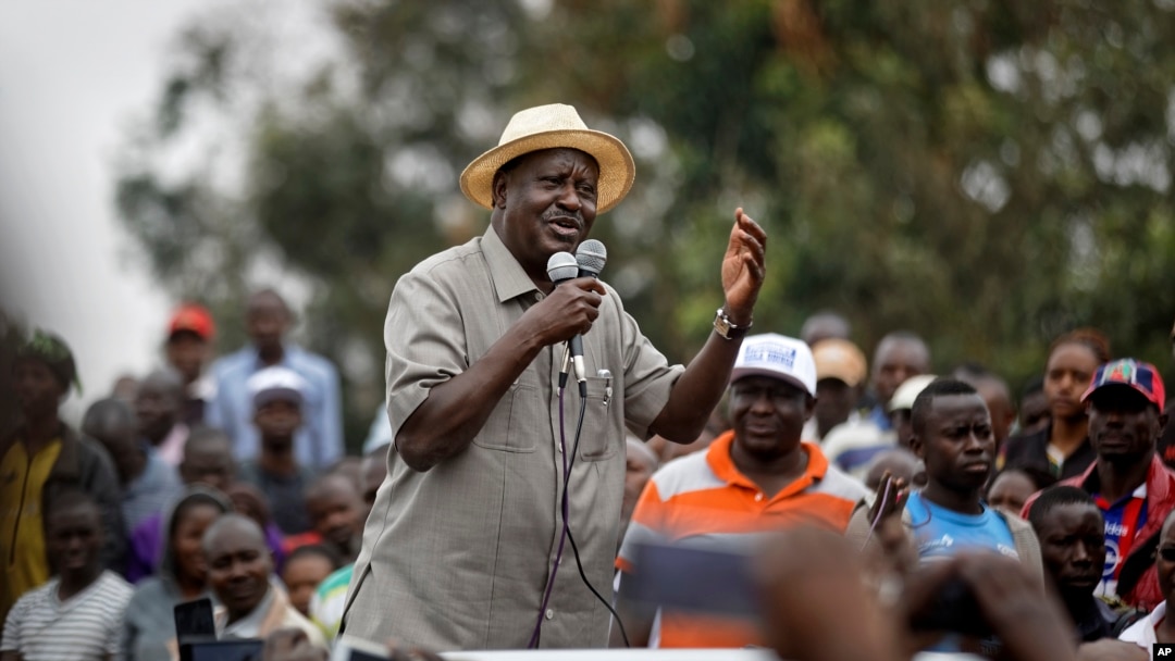 Kenyan opposition leader Raila Odinga addresses a crowd of his supporters in the Kibera area of Nairobi, Kenya, Sept. 2, 2017.