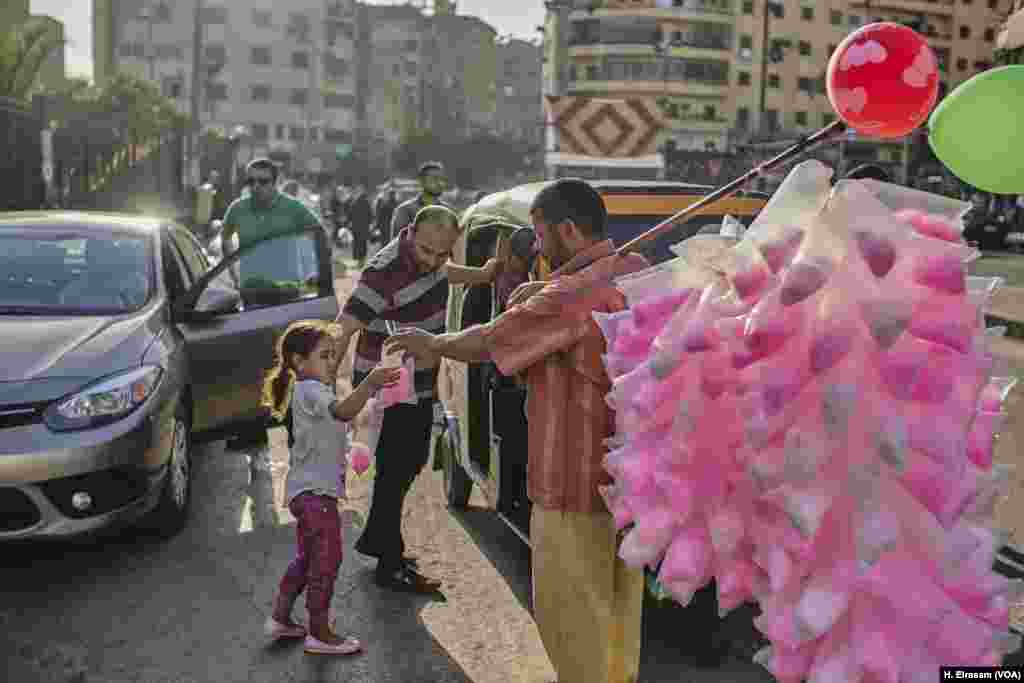 Young Egyptians&rsquo; over-consumption of sugary treats and fast food contribute to hyperactivity and undernutrition, say nutrition advocates.