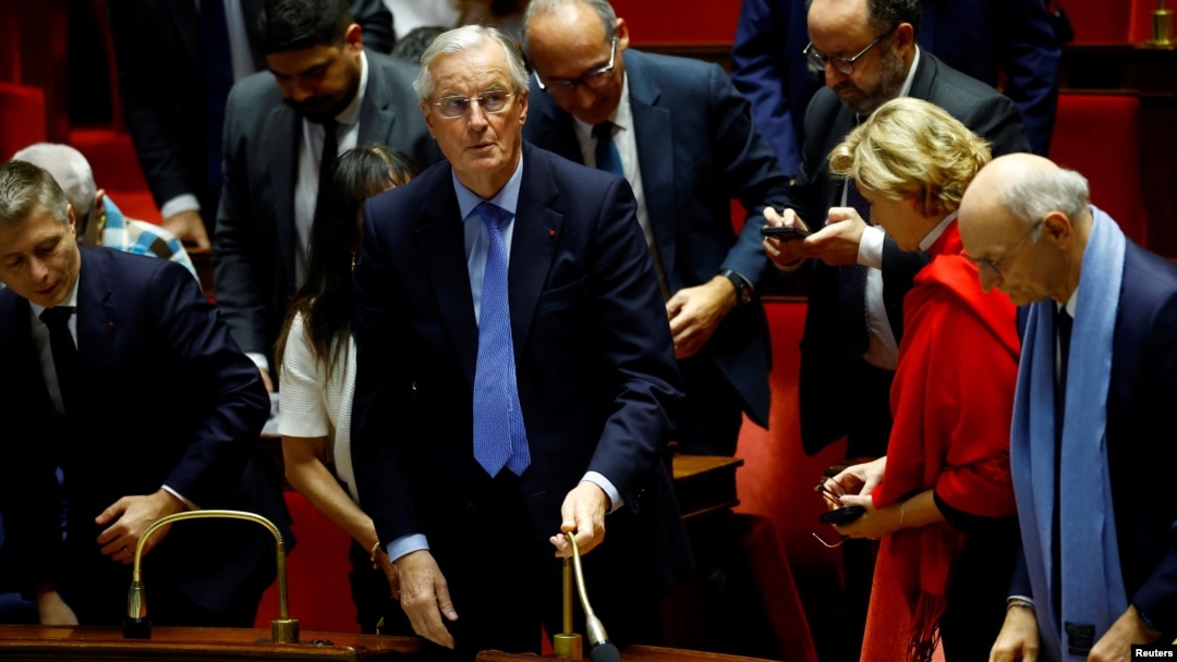 Fransa'da muhalefet partileri gensoru önergesiyle Başbakan Michel Barnier hükümetini düşürdü.