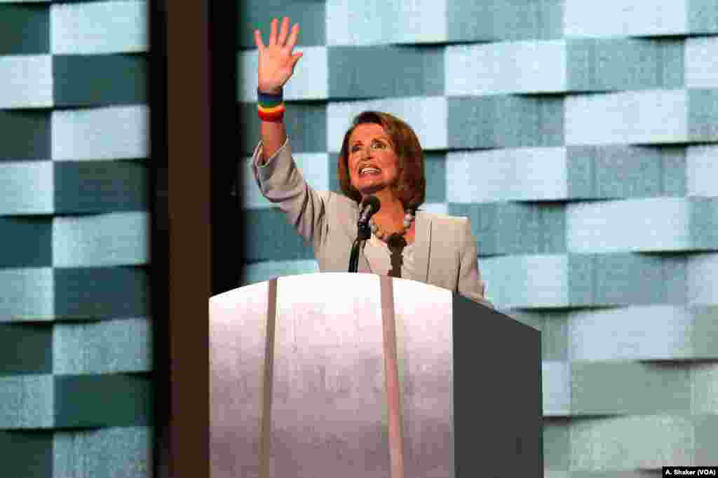 Nancy Pelosi addresses the fourth night of the Democratic National Convention in Philadelphia, July 28, 2016. (A. Shaker/VOA)