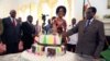 Malgré la crise alimentaire au Zimbabwe, Mugabe organise un festin pour ses 92 ans