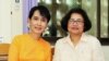 Aung San Suu Kyi with VOA Burmese Service reporter Khin Soe Win