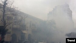 Bakının mərkəzində yaşayış binasında yanğın olub