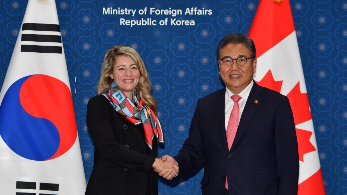 The South Korean Foreign Minister “necessary response from the international community in the event of a major North Korean provocation” … The Canadian Foreign Minister “reaffirms the will to implement sanctions against North Korea”