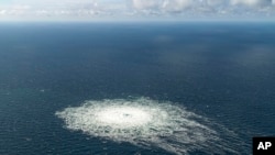 지난달 러시아와 독일을 잇는 발트해 해저 가스관에서 누출 사고가 발생한 후 덴마크 보른홀름 섬 근해에 와류가 나타나고 있다. (자료사진)