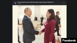 Trang Facebook của Đại sứ quán Nga tại Việt Nam hôm 14/10 loan tin Tổng thống Nga Vladimir Putin gặp Phó Chủ tịch nước Việt Nam Võ Thị Ánh Xuân ở Kazakhstan hôm 13/10. Photo: Facebook Russian Embassy in Vietnam.