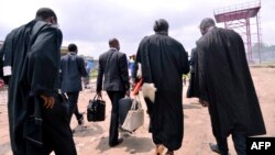 Ba avocats bazali kobima na boloko bonene ya CPRK/Makala, Kinshasa, 27 novembre 2012.