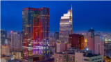 Tòa nhà Times Square ở trung tâm Sài Gòn thuộc tập đoàn Vạn Thịnh Phát.