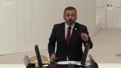 Թուրք ընդդիմադիր պատգամավորը խորհրդարանում մուրճով սմարթֆոն է կոտրել_1.mp4