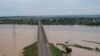 Pemandangan dari udara yang menunjukkan kondisi banjir yang melanda negara bagian Adamawa, Nigeria, pada 25 September 2022. (Foto: AFP/Radeno Haniel)