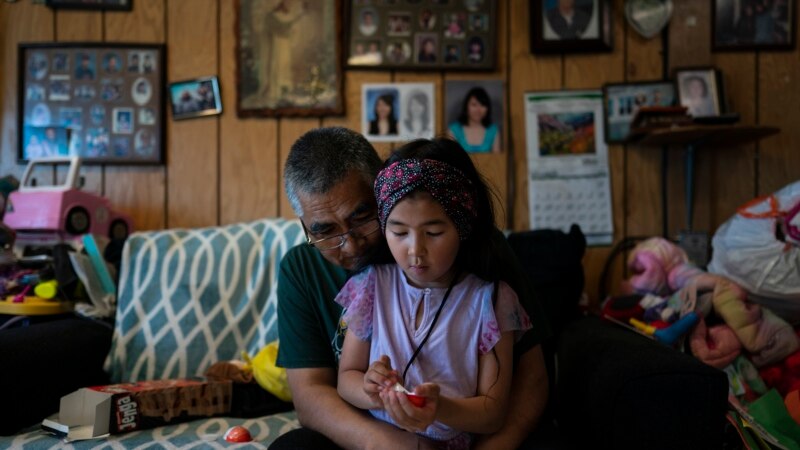 Climate Migration: Alaska Village Resists Despite Threats