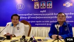 ព័ត៌មាន​ពេល​ព្រឹក ១១ តុលា៖ គណ​បក្ស​នយោបាយពីរ​ច្របាច់​​​​បញ្ចូល​គ្នាដើម្បី​ជំរុញ​«ប៉ូល​ប្រជា​ធិប​តេយ្យ​និយម​កណ្តាល​»