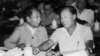 中共前領導人胡耀邦（左）和趙紫陽在中共全國代表大會上。 （1982年9月9日）
