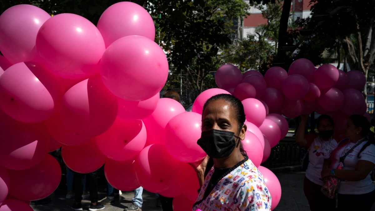 breast cancer awareness lebrons