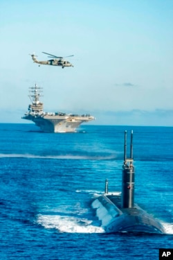 미 해군의 로널드 레이건 핵항모가 30일 미국과 한국 해군, 일본 해상자위대가 한국 동해안에서 실시한 연합 대잠수함전 훈련에 참가했다.