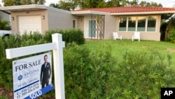 Sebuah rumah "single house" terjual di Florida, AS (foto: dok)> 