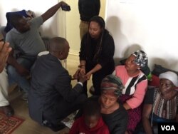UMnu. Nelson Chamisa esesililweni sika Nkosazana Abigail Gamanya.