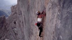 Kadın Dağcılardan 600 Metre Yükseklikte Tırmanış Rekoru 