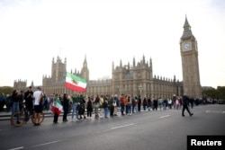 تظاهرات ضدحکومتی جمعی از ایرانیان مقیم بریتانیا در لندن. شنبه ٧ آبان ۱۴۰۱