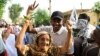 Des milliers de Soudanais anti-putsch célèbrent la "révolution" dans la rue
