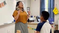 Small American town teaches immigrant children English