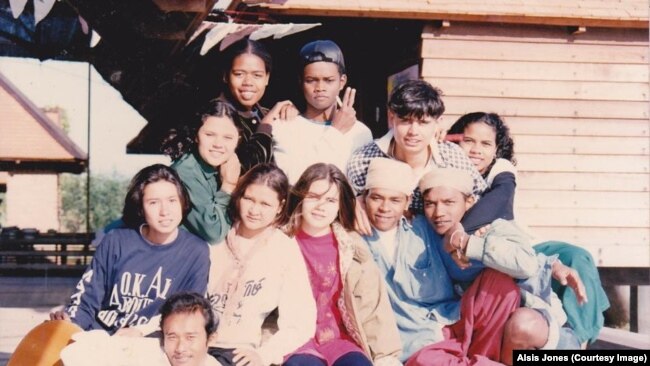 Group Shot of Alsis Jones and other Thai Amerasians born during Vietnam War Era.