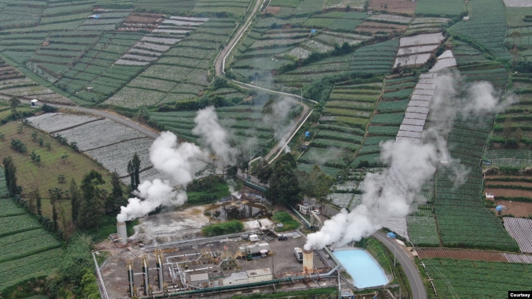 PLTP Dieng yang dioperasikan PT Geo Dipa Energi akan dikembangkan dari satu pembangkit, menjadi delapan. (foto: Walhi Jateng)