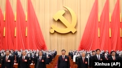 中共領導人習近平在北京人大會堂出席中共二十大開幕式 (2022年10月16日)