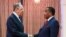 Ministre ya mambi ya Bapaya ya Russie, Serguei Lavrov (G) na président Denis Sassou N'Guesso ya Congo-Brazzaville, na Oyo, 25 juillet 2022