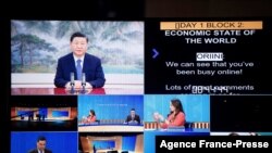 新西蘭主辦的APEC領導人會議發布的圖片顯示中國國家習近以視頻方式在峰會間歇的經濟領袖會議上發表講話。 (2021年11月11日)