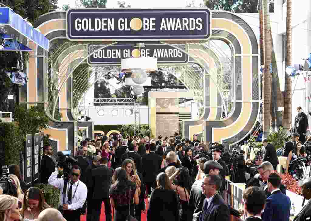 ممتاز فلمی ایوارڈ گولڈن گلوب کی 76 ویں سالانہ تقریب کیلیفورنیا کے بیورلی ہلز میں موجود ہلٹن ہوٹل میں منعقد ہوئی۔